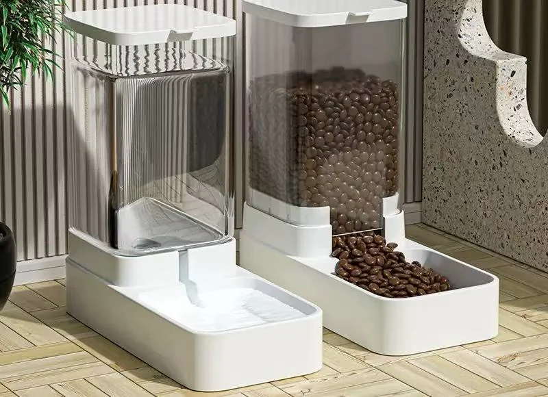 Automatic Cat Feeder and Water Dispenser in Set with Pet Food Bowl,Gravity Dog Waterer and Food Feeder for Small Medium Dog Cat Puppy Kitten Large Capacity (3.3L water dispenser + 1.3 kg food dispenser, white)